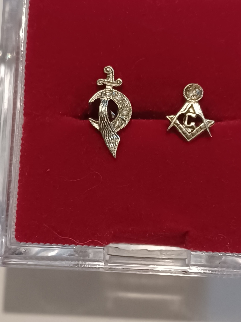 14k White Gold Diamonds Crescent Dagger Shriners Masonic Lapel Pin Set -